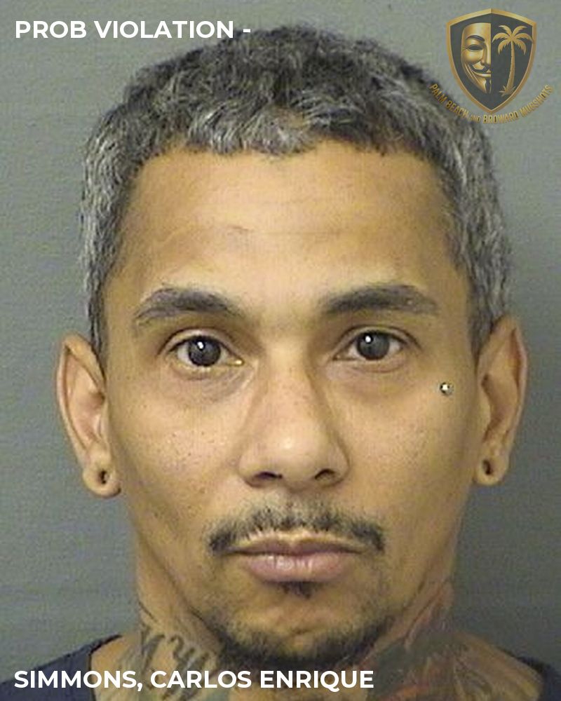 Simmons, Carlos Enrique